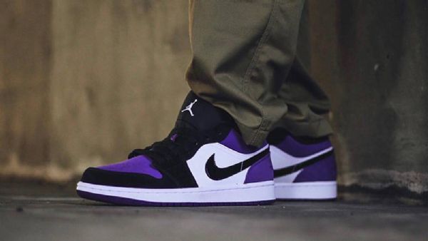 Nike Air Jordan 1 Matalat Kengät Miehille Violetti