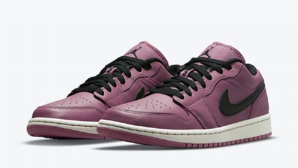 Nike Air Jordan 1 Matalat Kengät Miehille Violetti