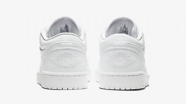 Nike Air Jordan 1 Matalat Naisten Kolmikengät Valkoinen