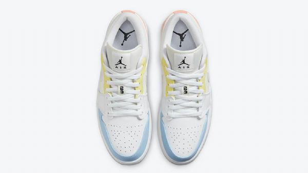 Nike Air Jordan 1 Matalat Topit Ensimmäisiin Miesten Valmentajakenkiini Valkoinen
