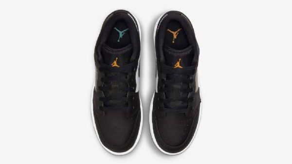 Nike Air Jordan 1 Matalat Topit Gs Hologrammikengät Miehille Musta