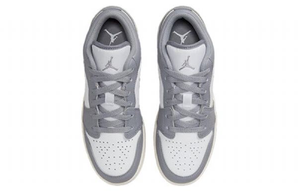 Nike Air Jordan 1 Matalat Topit Gs Koripallokengät Miehille Harmaa