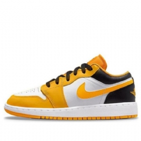 Nike Air Jordan 1 Matalat Topit Gs Koripallokengät Miehille Kultavalkoinen