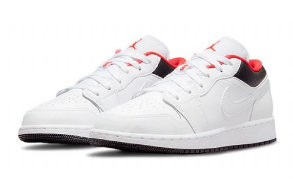 Nike Air Jordan 1 Matalat Topit Gs Koripallokengät Miehille Punainen Valkoinen