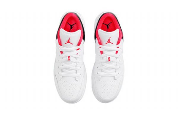 Nike Air Jordan 1 Matalat Topit Gs Koripallokengät Miehille Punainen Valkoinen