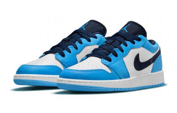 Nike Air Jordan 1 Matalat Topit Gs Koripallokengät Miehille Sininen Valkoinen