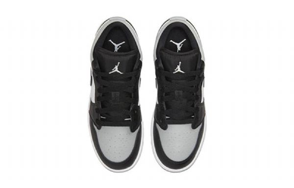 Nike Air Jordan 1 Matalat Topit Gs Koripallokengät Miehille Vaaleanharmaa