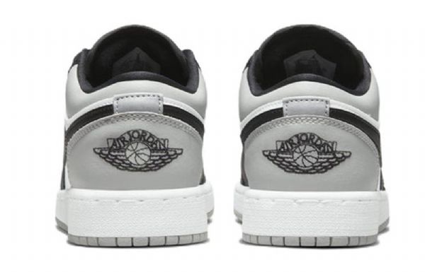 Nike Air Jordan 1 Matalat Topit Gs Koripallokengät Miehille Vaaleanharmaa