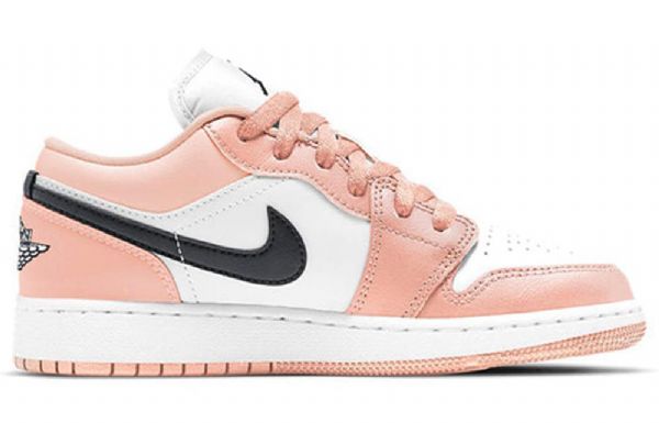Nike Air Jordan 1 Matalat Topit Gs Koripallokengät Miehille Vaaleanpunainen