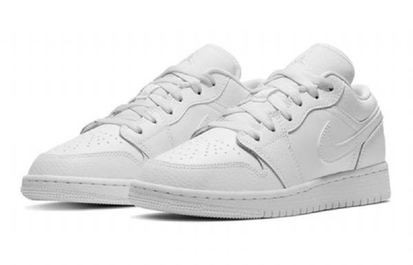 Nike Air Jordan 1 Matalat Topit Gs Koripallokengät Miehille Valkoinen