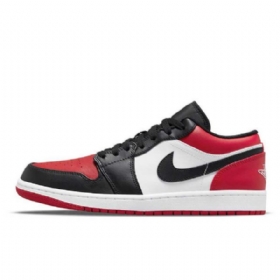 Nike Air Jordan 1 Matalat Topit Leveät Kengät Miehille Musta Punainen Valkoinen