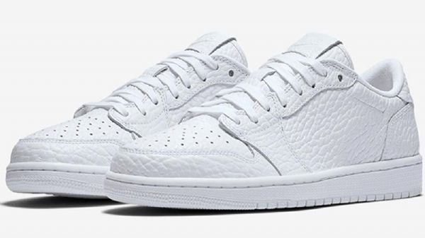 Nike Air Jordan 1 Matalat Topit No Swoosh Miesten Kolmikengät Valkoinen