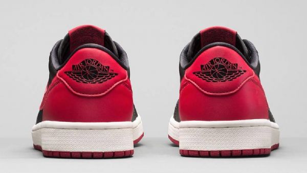 Nike Air Jordan 1 Matalat Topit Og Leveät Kengät Miehille Punainen Musta