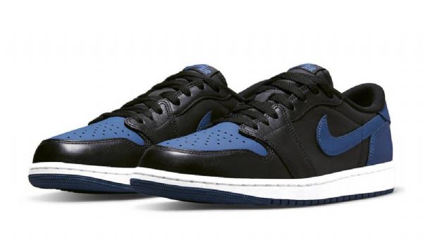 Nike Air Jordan 1 Matalat Topit Og Mystic Kengät Miehille Musta Laivastonsininen