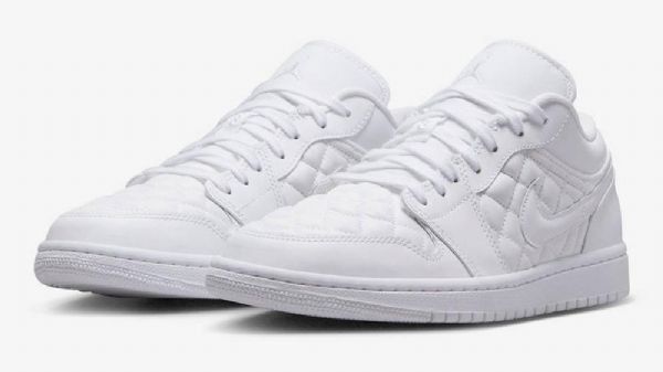 Nike Air Jordan 1 Matalat Topit Pehmustetut Kolmikengät Naisille Valkoiset