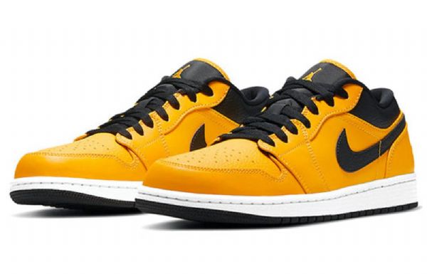 Nike Air Jordan 1 Matalat Topit Retro Koripallokengät Miehille Kulta Musta