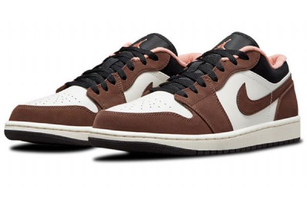 Nike Air Jordan 1 Matalat Topit Retro Koripallokengät Miehille Ruskea Valkoinen