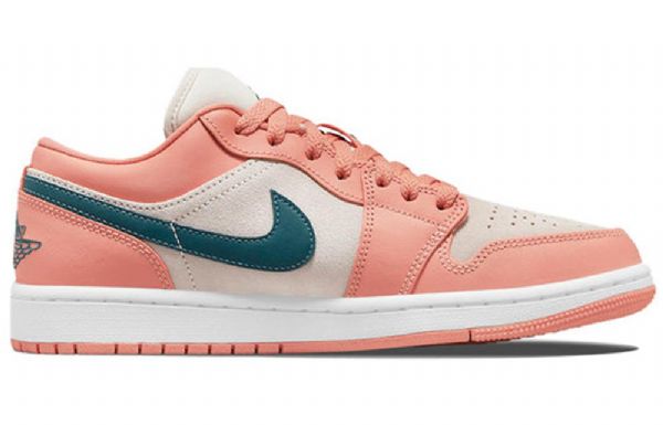 Nike Air Jordan 1 Matalat Topit Retro-koripallokengät Naisille Light Coral