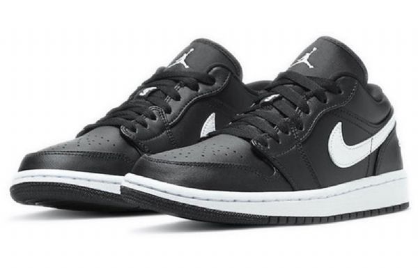Nike Air Jordan 1 Matalat Topit Retro-koripallokengät Naisille Mustat