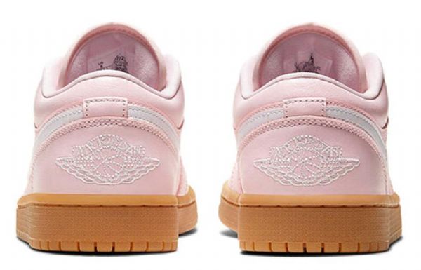 Nike Air Jordan 1 Matalat Topit Retro-koripallokengät Naisille Vaaleanpunainen