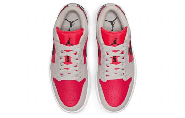 Nike Air Jordan 1 Matalat Topit Retro-koripallokengät Naisille Vaaleanpunainen