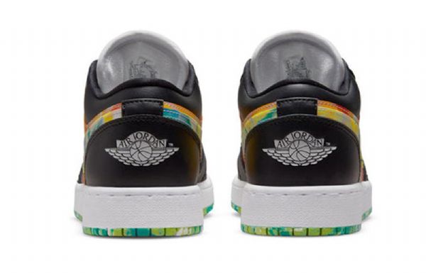 Nike Air Jordan 1 Matalat Topit Se Gs Koripallokengät Miehille Mustavalkoinen