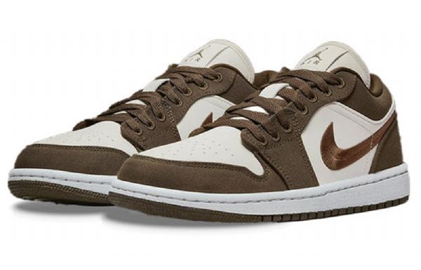 Nike Air Jordan 1 Matalat Topit Se Marathon-juoksukengät / Lenkkarit Naisille Vaalean Oliivinvihreä