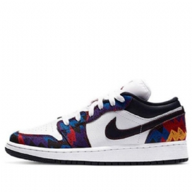 Nike Air Jordan 1 Matalat Topit Se Retro Koripallokengät Miehille Monivärinen