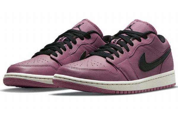 Nike Air Jordan 1 Matalat Topit Se Retro Koripallokengät Naisille Vaaleanvioletti
