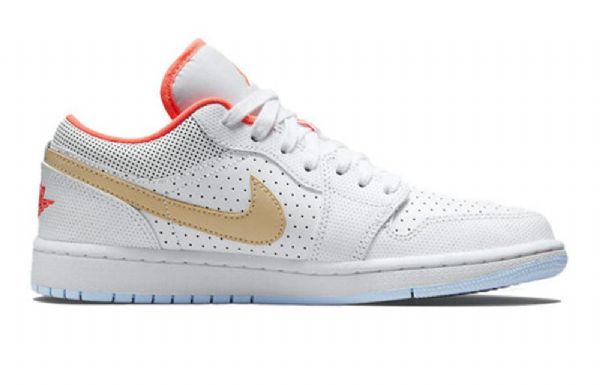 Nike Air Jordan 1 Matalat Topit Se Retro Koripallokengät Naisille Valkoinen