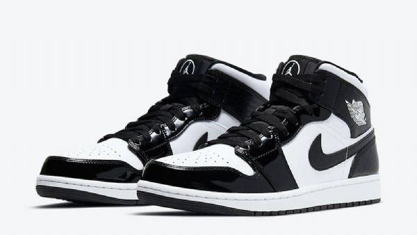 Nike Air Jordan 1 Mid Tops All Star Carbon Fiber Kengät Miehille Mustavalkoinen
