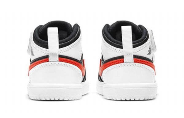 Nike Air Jordan 1 Mid Tops Alt Td Kengät Lapsille Mustavalkoinen