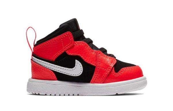Nike Air Jordan 1 Mid Tops Alt Td Retro Mid Top Kengät Lapsille Musta Punainen