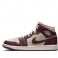 Burgundin Khaki