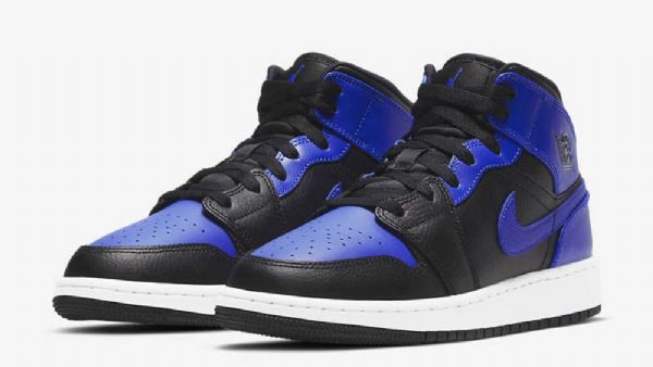 Nike Air Jordan 1 Mid Tops Gs Hyper Royal Kengät Miehille Musta Sininen