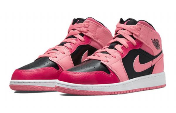 Nike Air Jordan 1 Mid Tops Gs Koripallokengät Miehille Coral
