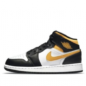 Nike Air Jordan 1 Mid Tops Gs Koripallokengät Miehille Musta Kulta