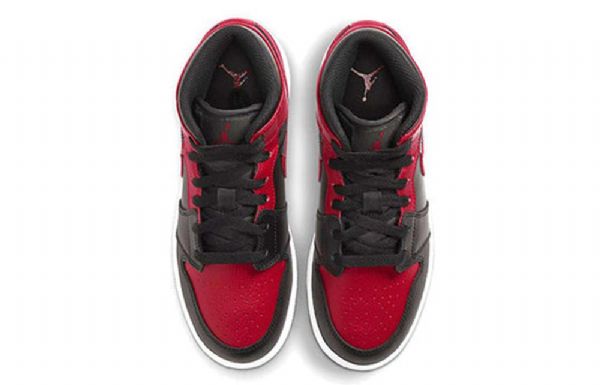 Nike Air Jordan 1 Mid Tops Gs Koripallokengät Miehille Musta Punainen