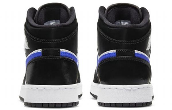 Nike Air Jordan 1 Mid Tops Gs Koripallokengät Miehille Musta Sininen