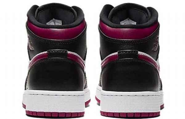 Nike Air Jordan 1 Mid Tops Gs Koripallokengät Miehille Punainen