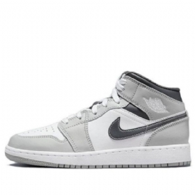 Nike Air Jordan 1 Mid Tops Gs Koripallokengät Miehille Vaaleanharmaa