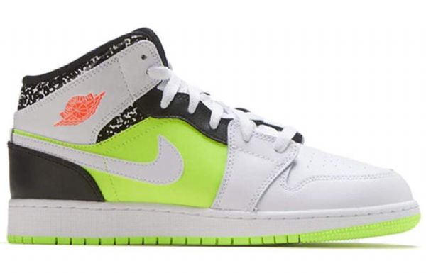 Nike Air Jordan 1 Mid Tops Gs Koripallokengät Miehille Valkoinen