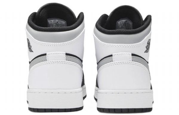 Nike Air Jordan 1 Mid Tops Gs Koripallokengät Miehille Valkoinen