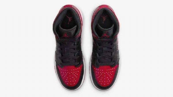 Nike Air Jordan 1 Mid Tops Gs Leveät Kengät Naisille Musta Punainen
