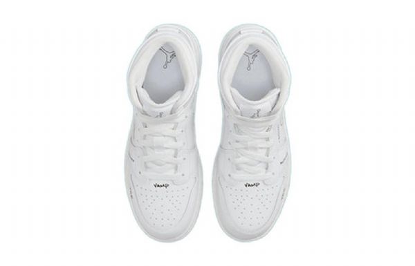 Nike Air Jordan 1 Mid Tops Gs Retro Koripallokengät Miehille Valkoinen