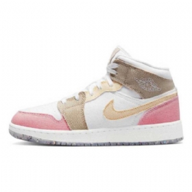 Nike Air Jordan 1 Mid Tops Gs Tan Kengät Naisille Pinkki Ruskea Valkoinen