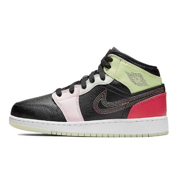 Nike Air Jordan 1 Mid Tops Hehkuva Topit Gs Miesten Kengissä Monivärinen