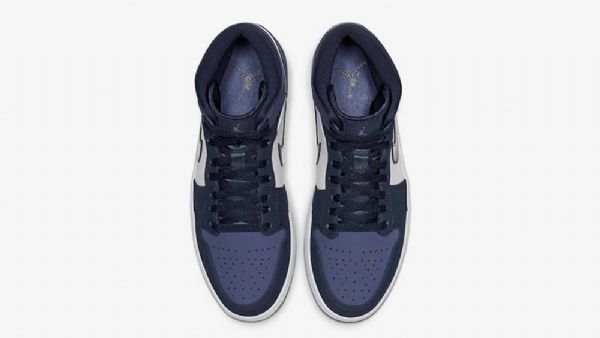 Nike Air Jordan 1 Mid Tops Hiotetut Kengät Miehille Purppura