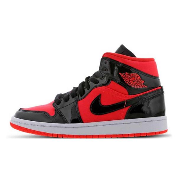 Nike Air Jordan 1 Mid Tops Hot Punch Kengät Naisille Musta Punainen