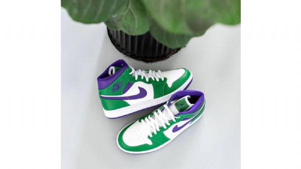 Nike Air Jordan 1 Mid Tops Hulk Kengät Miehille Vihreä Violetti